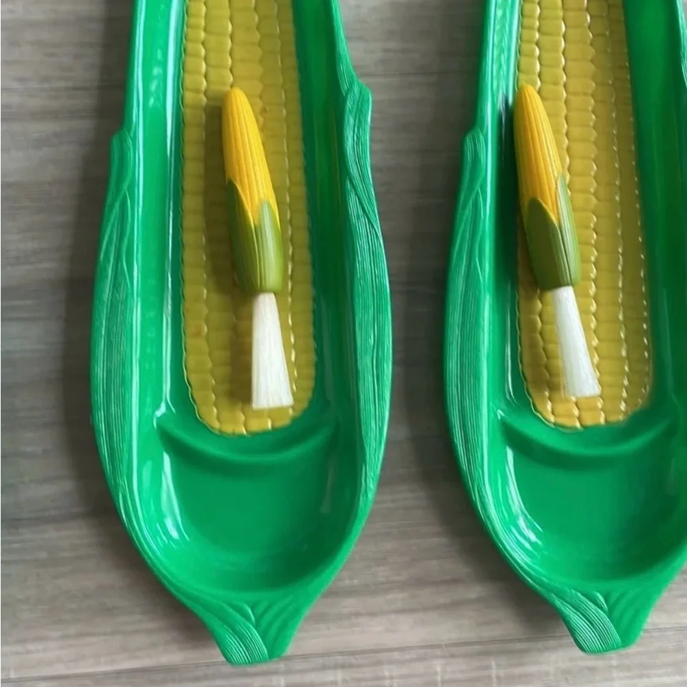Set of 4 – Reusable Corn on the Cob Holders for BBQ & Cookouts